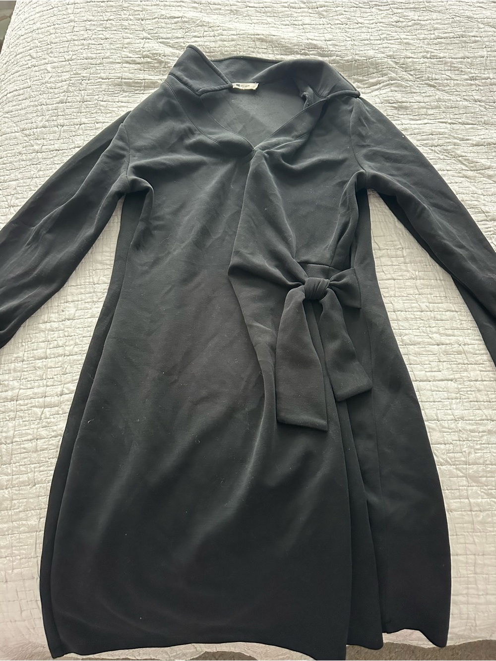 Cable & Gauge Black Wrap Tie Long Sleeve Dress